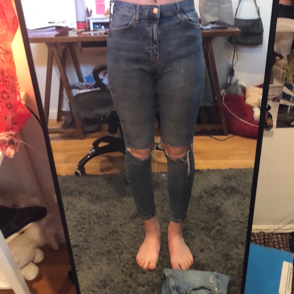 skinny jeans
